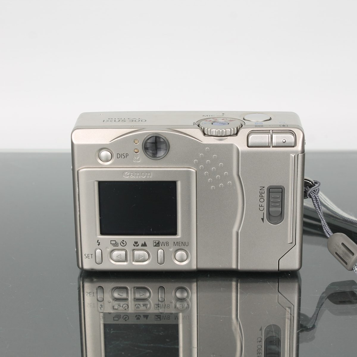 Canon Digital IXUS 300