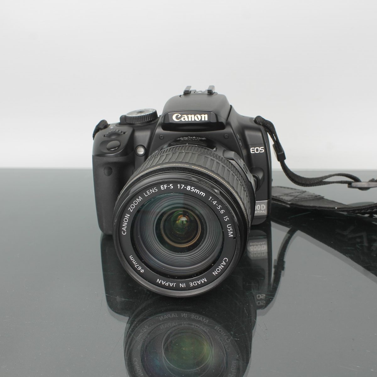 Canon EOS 400D DSLR Kit with EF-S 17-85mm & EF 75-300mm Lenses