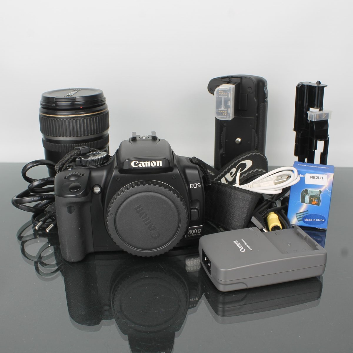 Canon EOS 400D DSLR Kit with EF-S 17-85mm & EF 75-300mm Lenses