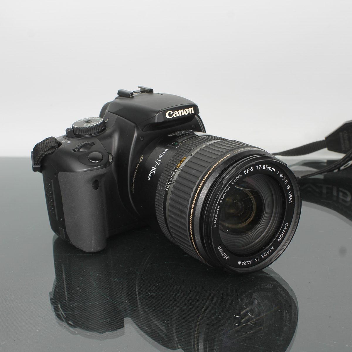 Canon EOS 400D DSLR Kit with EF-S 17-85mm & EF 75-300mm Lenses