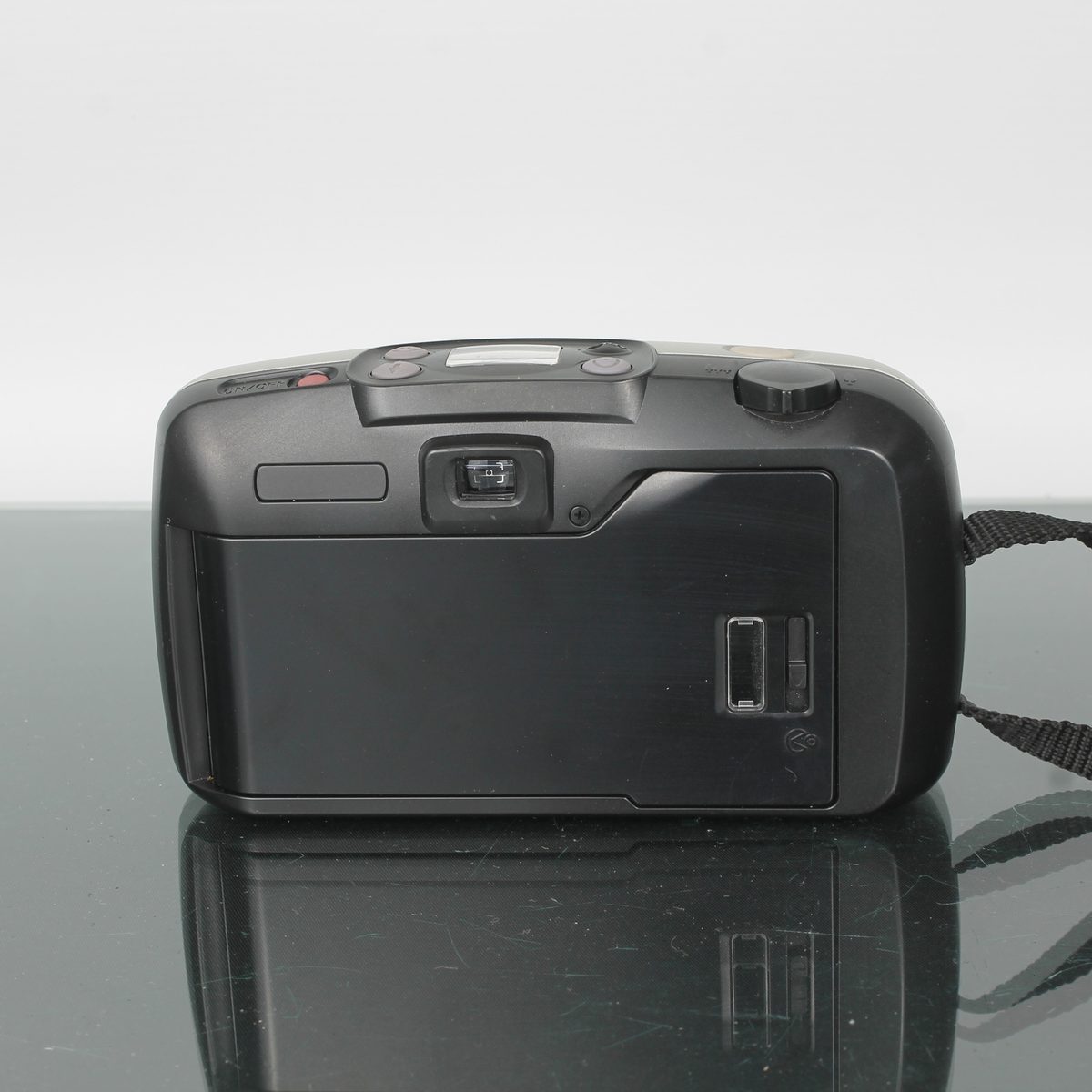 Pentax Espio 738 35mm Point-and-Shoot Film Camera – Dutch|Thrift