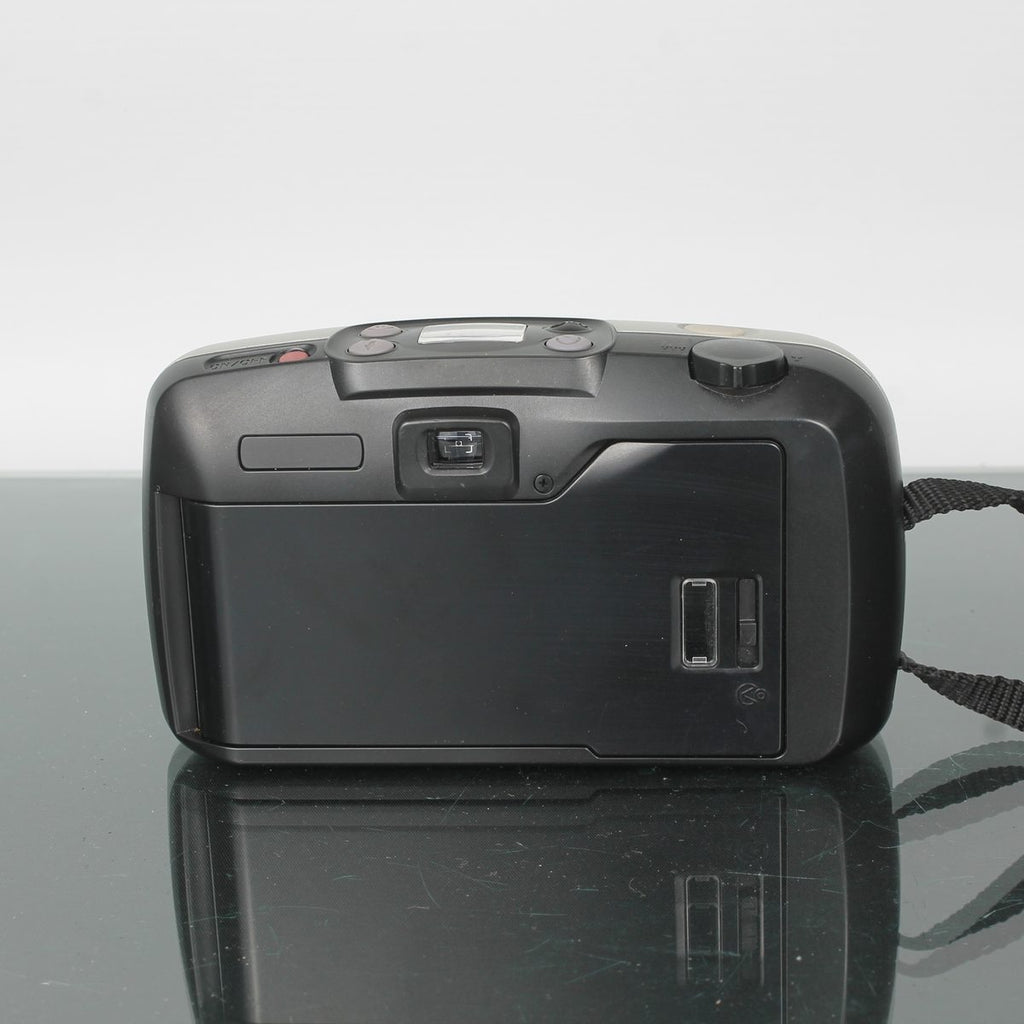 Pentax Espio 738
