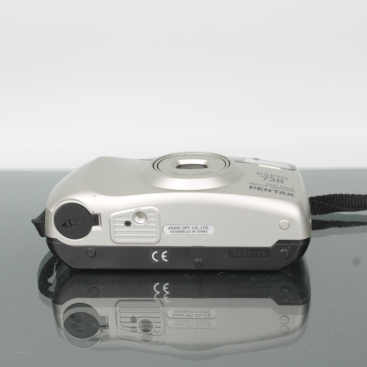 Pentax Espio 738