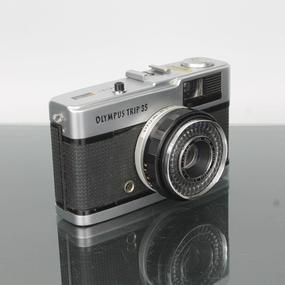 Olympus Trip 35 | Vintage 35mm Compact Film Camera – Dutch|Thrift
