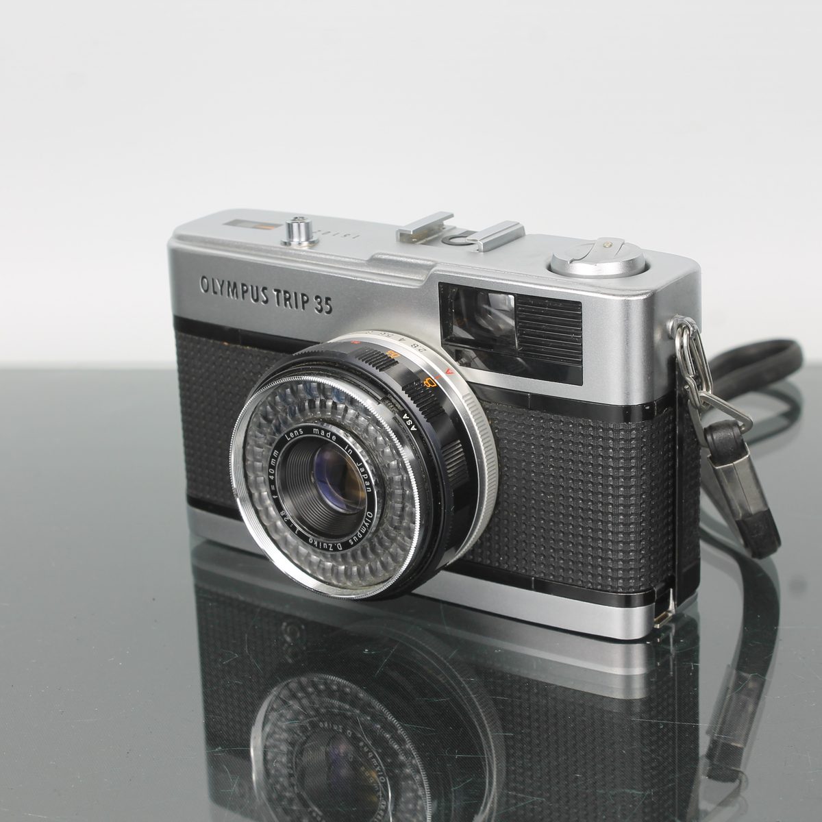 Olympus Trip 35