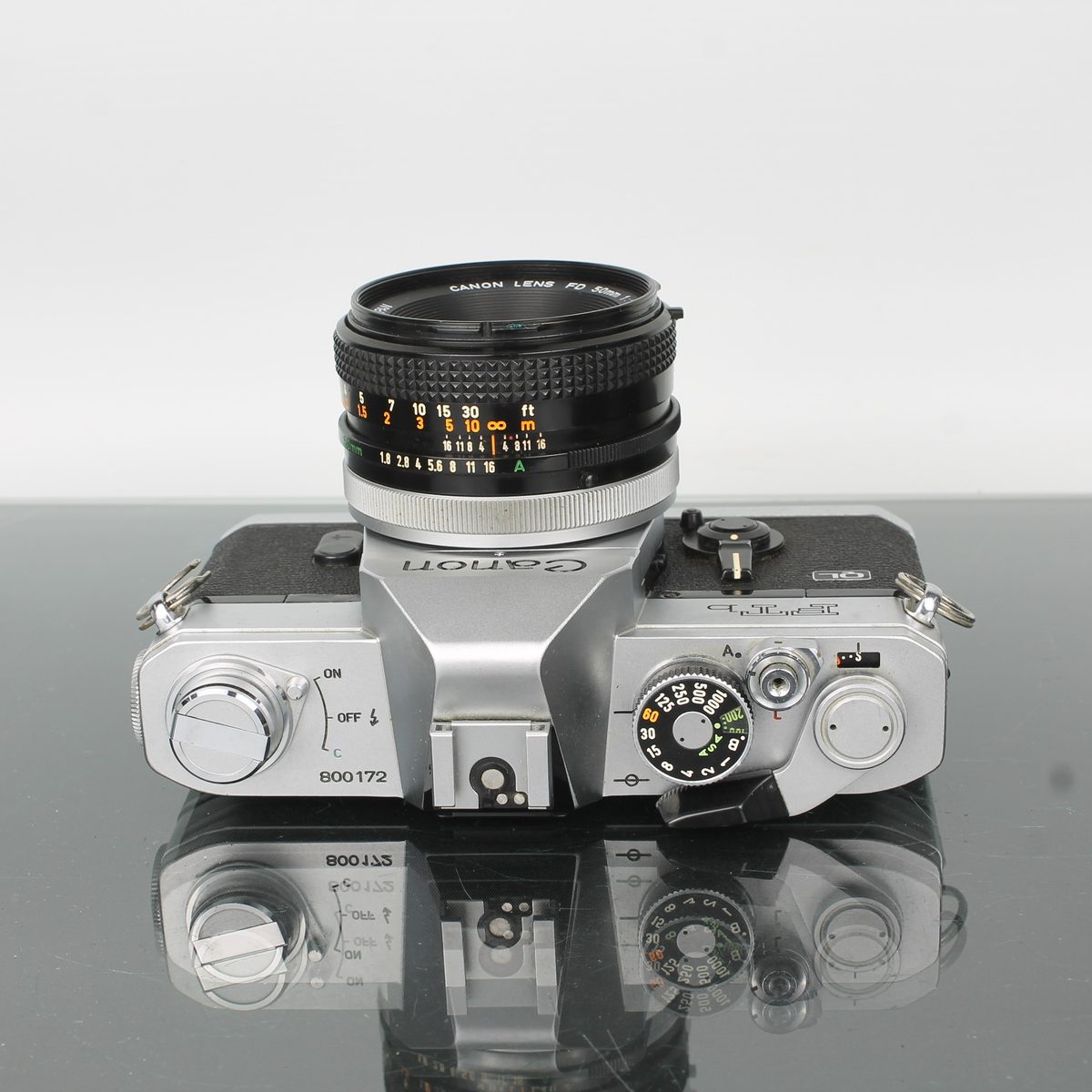 Canon FTb + Canon FD 50mm 1:1.8