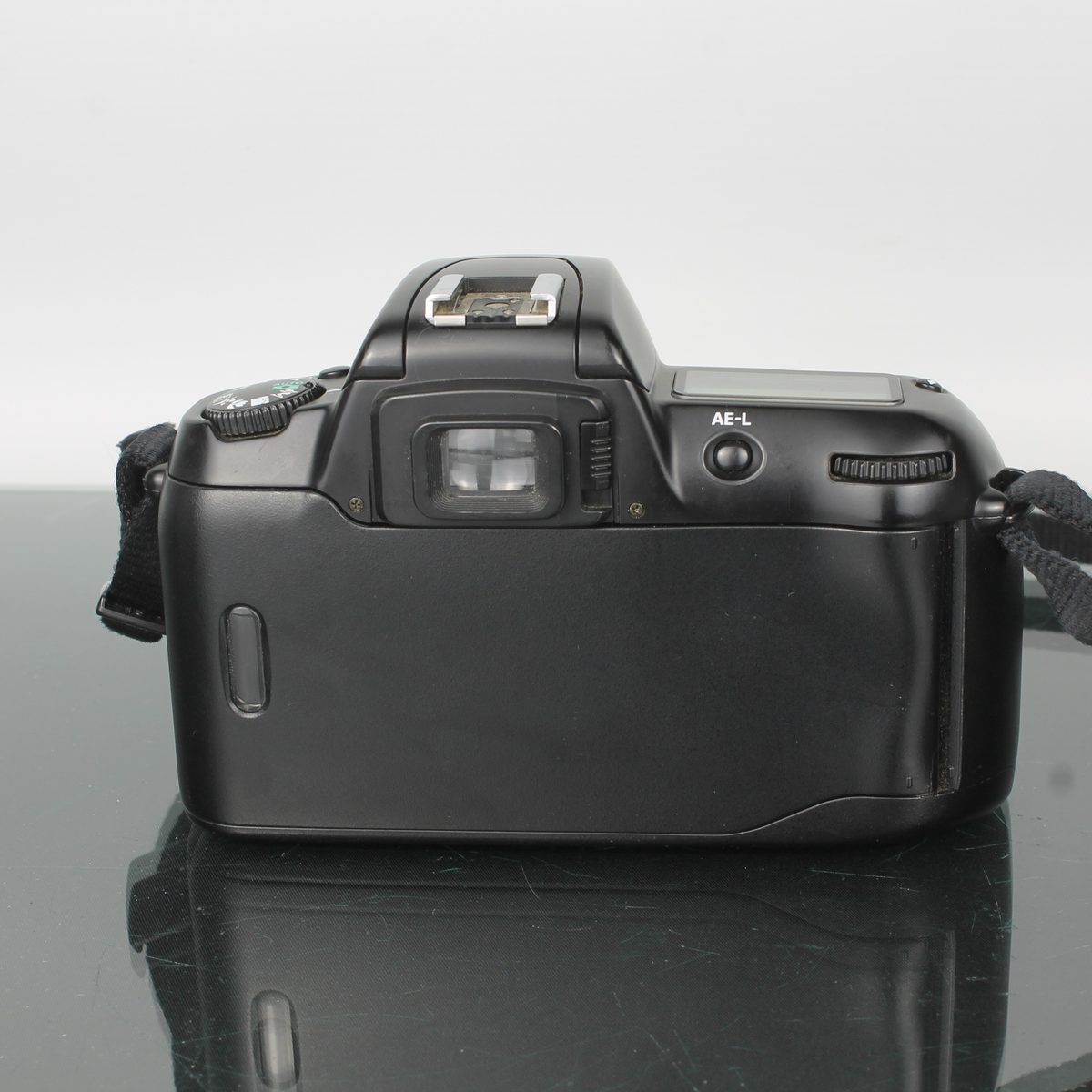 Nikon F60 + AF Nikkor 35-80mm 1:4-5.6