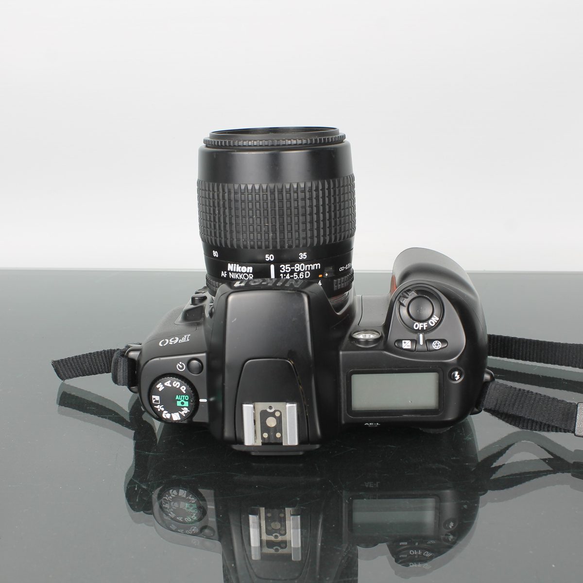 Nikon F60 + AF Nikkor 35-80mm 1:4-5.6