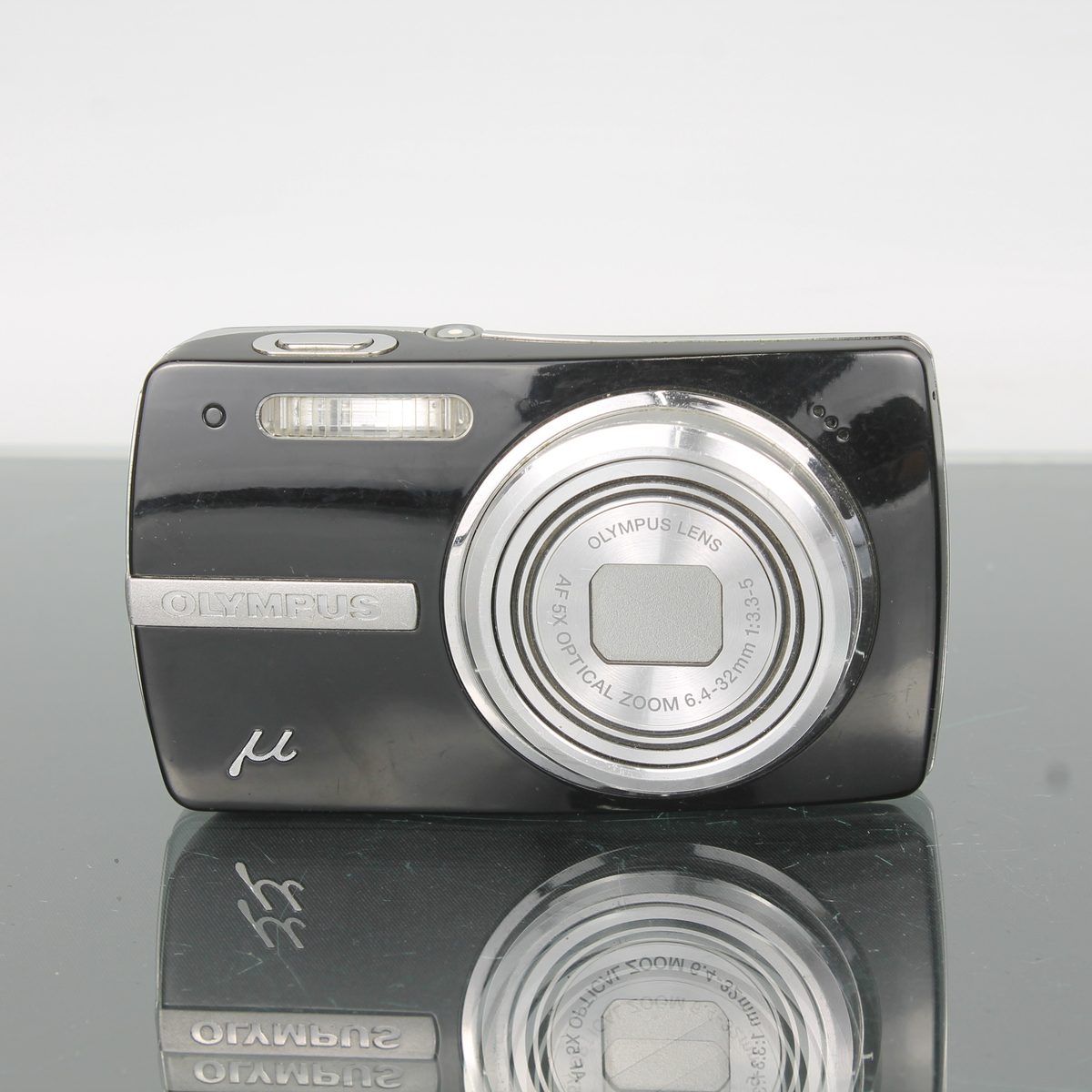 Olympus MJU 820