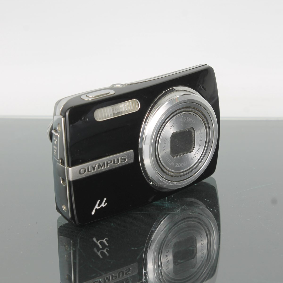 Olympus MJU 820