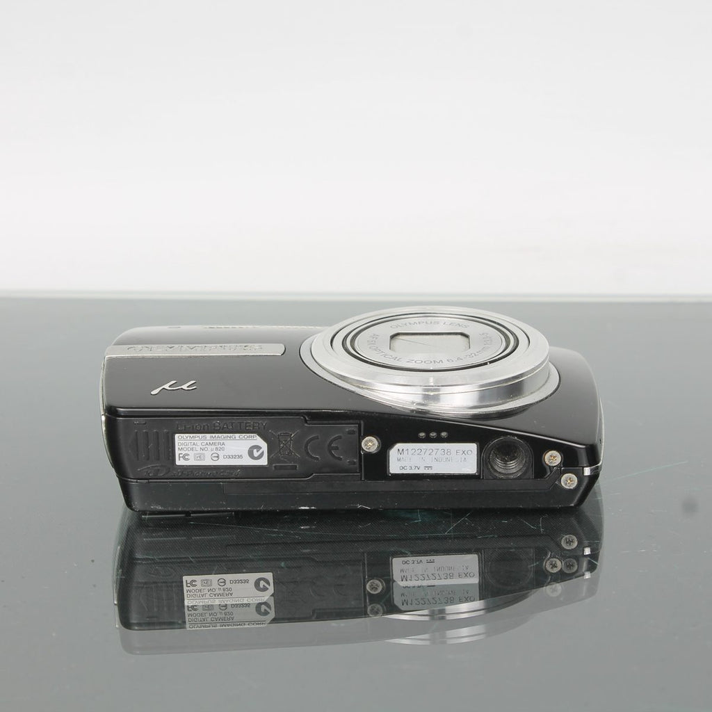 Olympus MJU 820