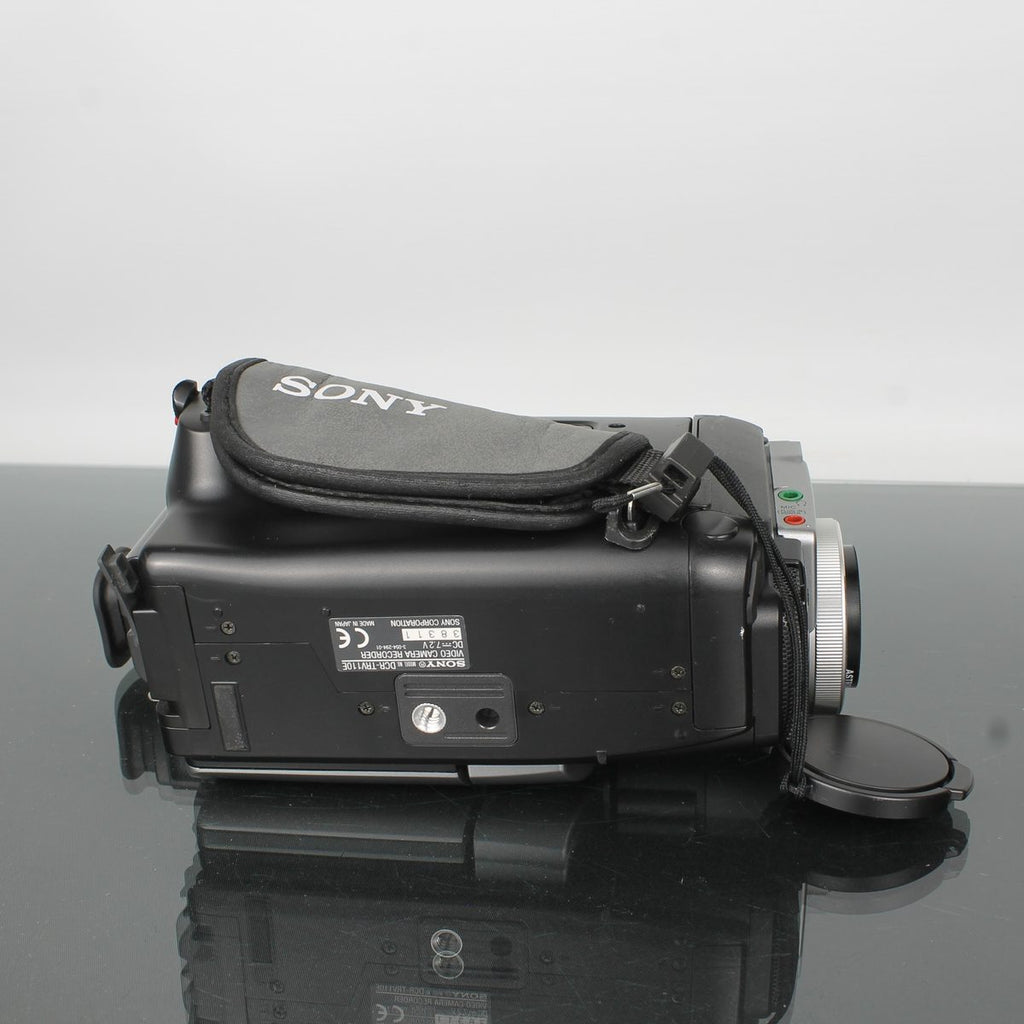 Sony DCR-TRV110 Digital8 Super SteadyShot
