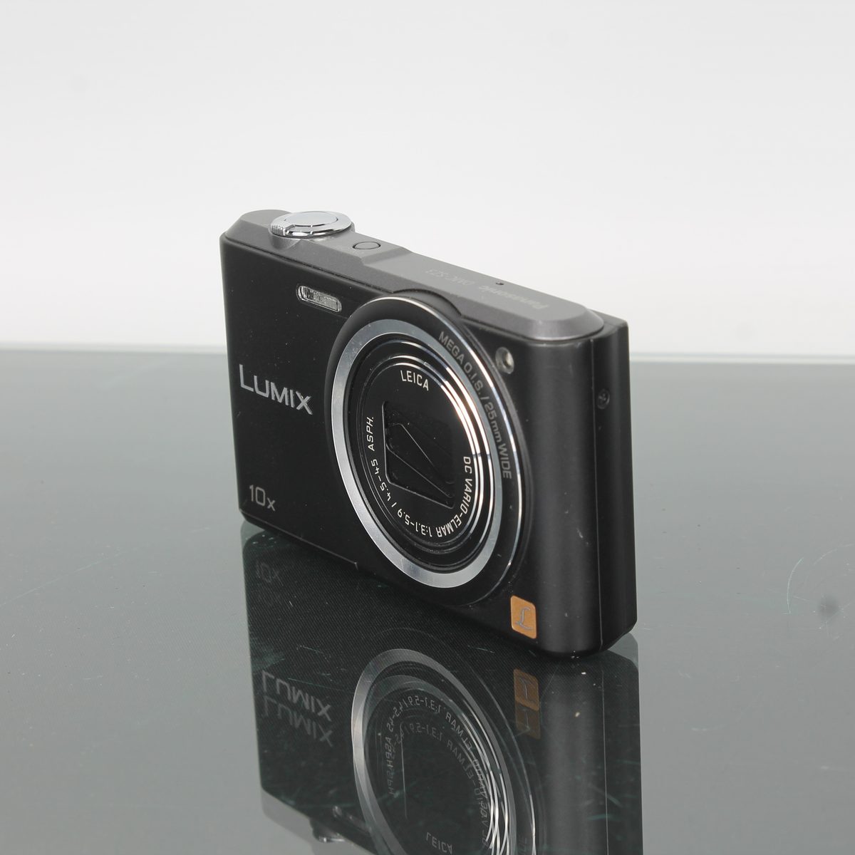 Panasonic Lumix DMC-SZ3