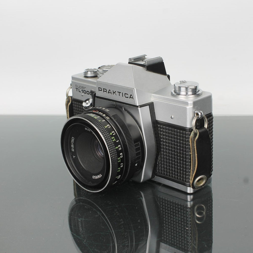 Praktica Super TL1000 Carl Zeiss Jena 50mm f/2.8