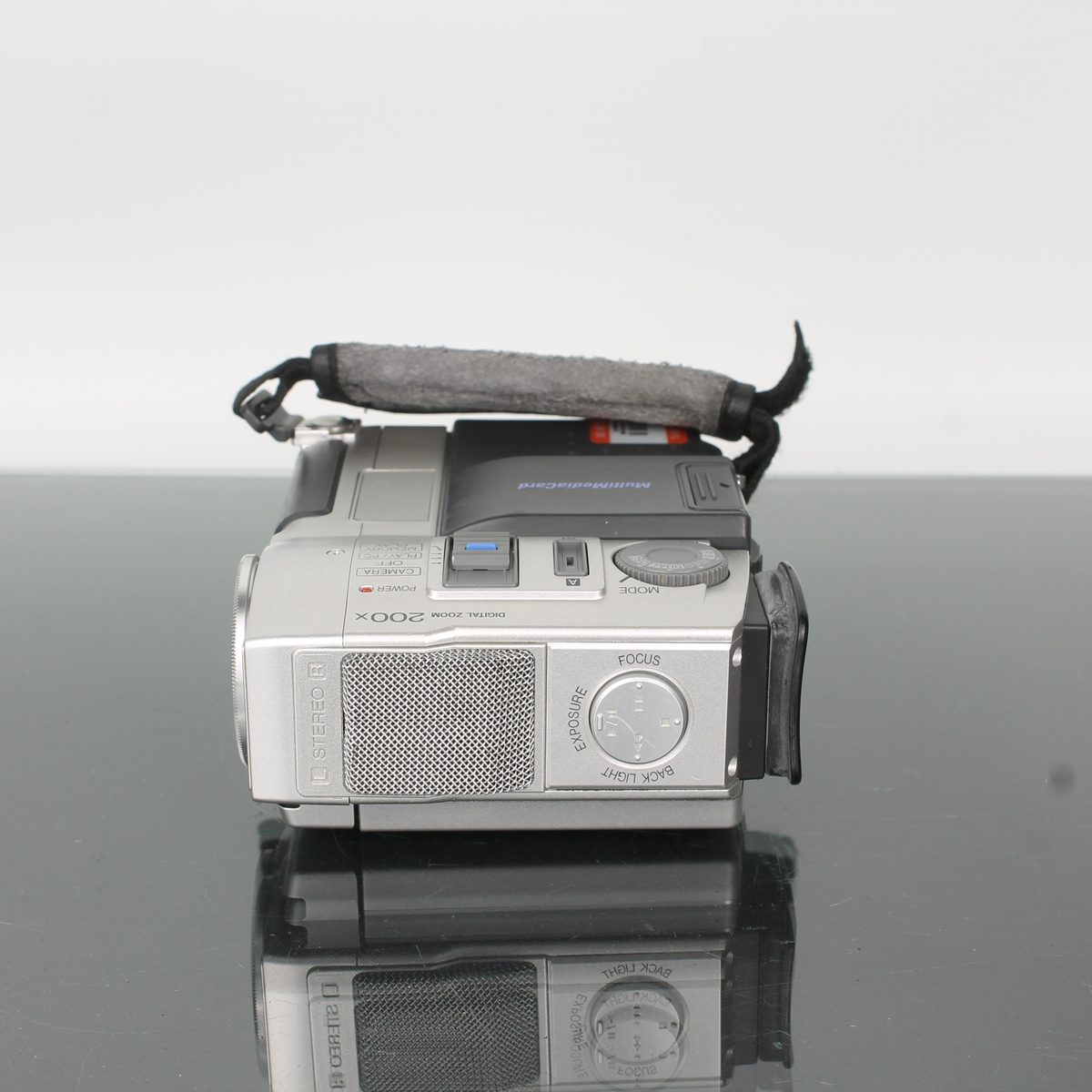 JVC GR-DVX9 Digital Zoom 200X