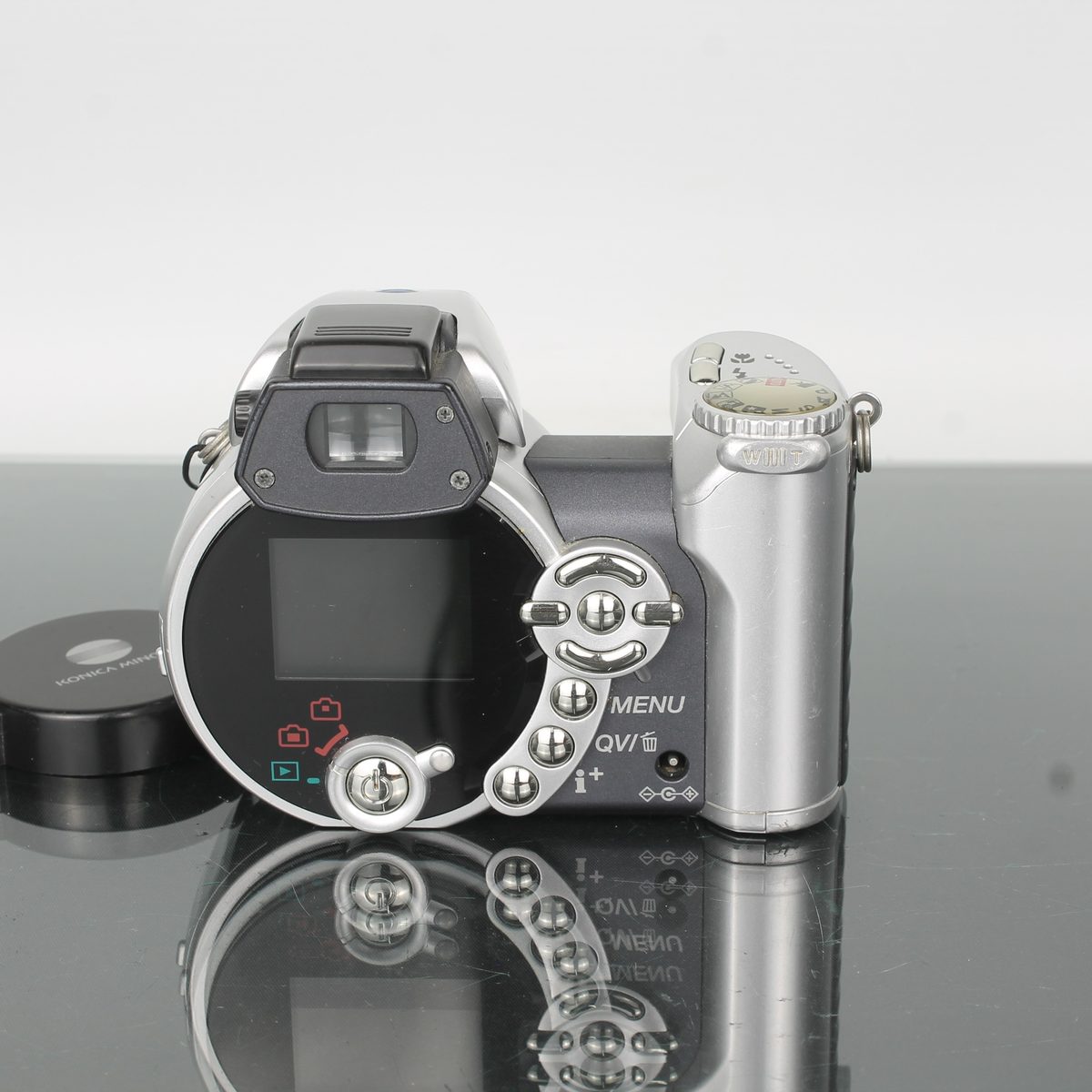 Konica Minolta DiMAGE Z2