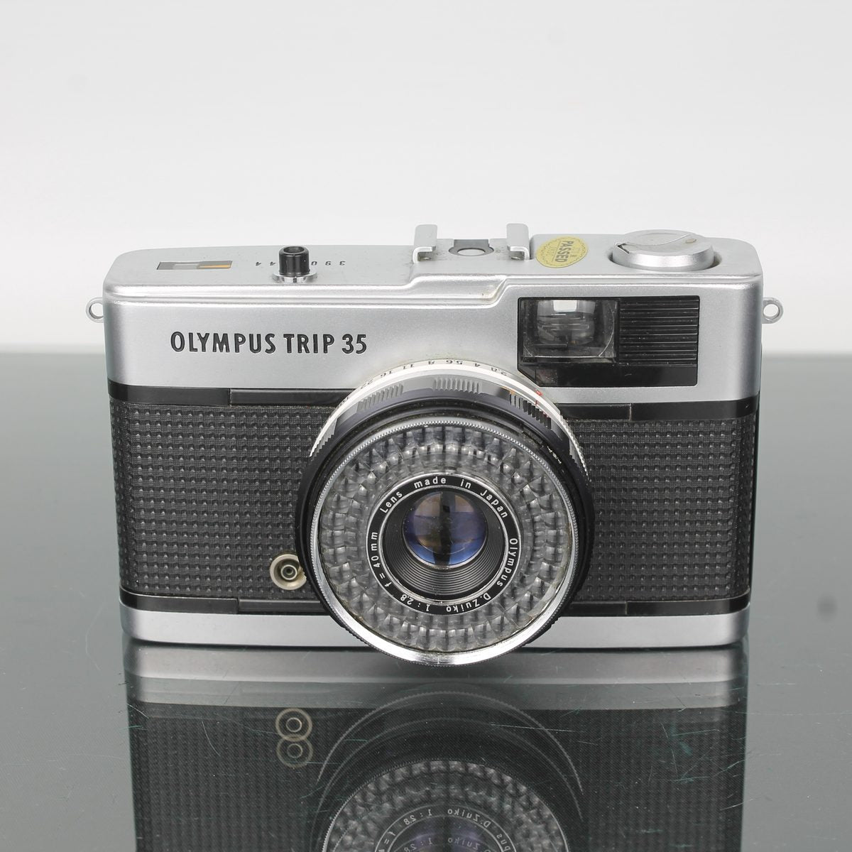 Olympus Trip 35