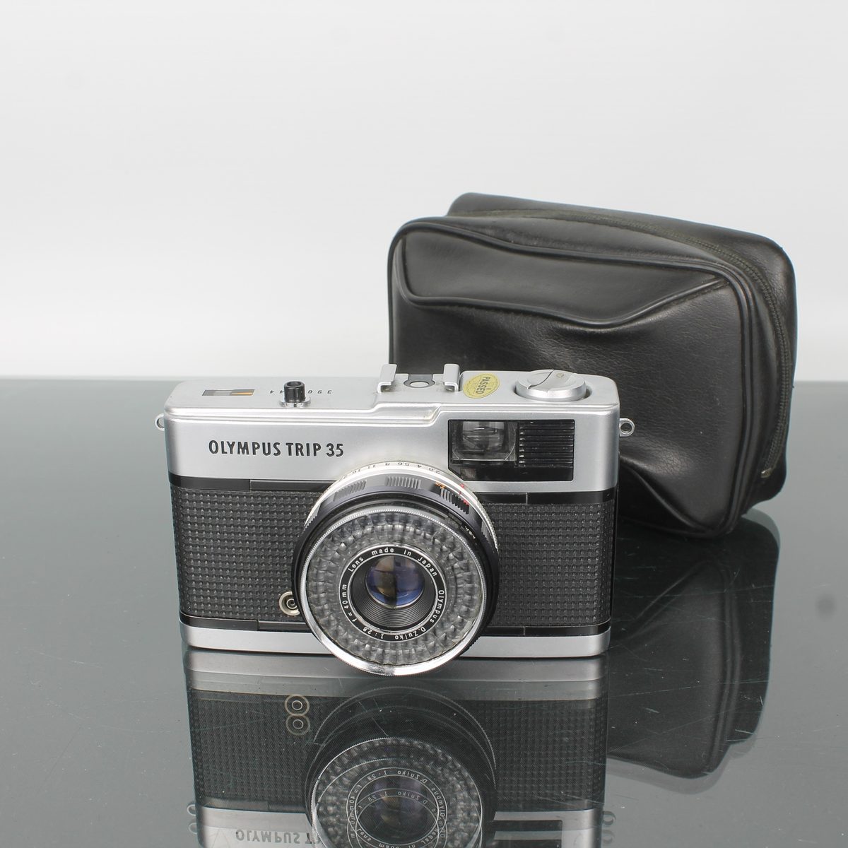 Olympus Trip 35