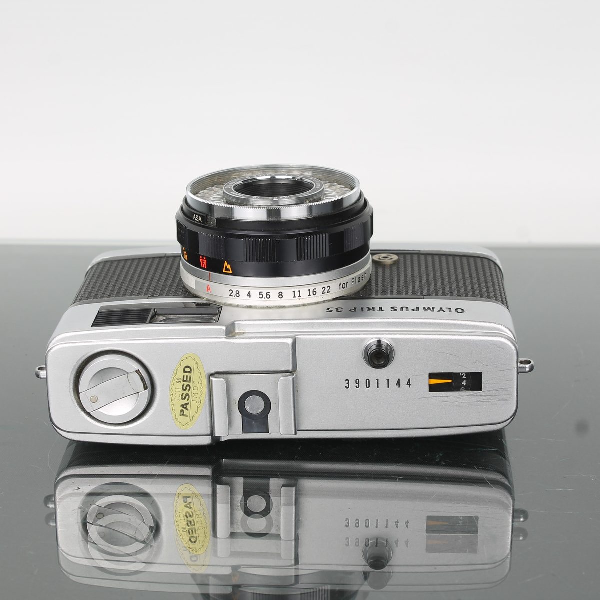 Olympus Trip 35