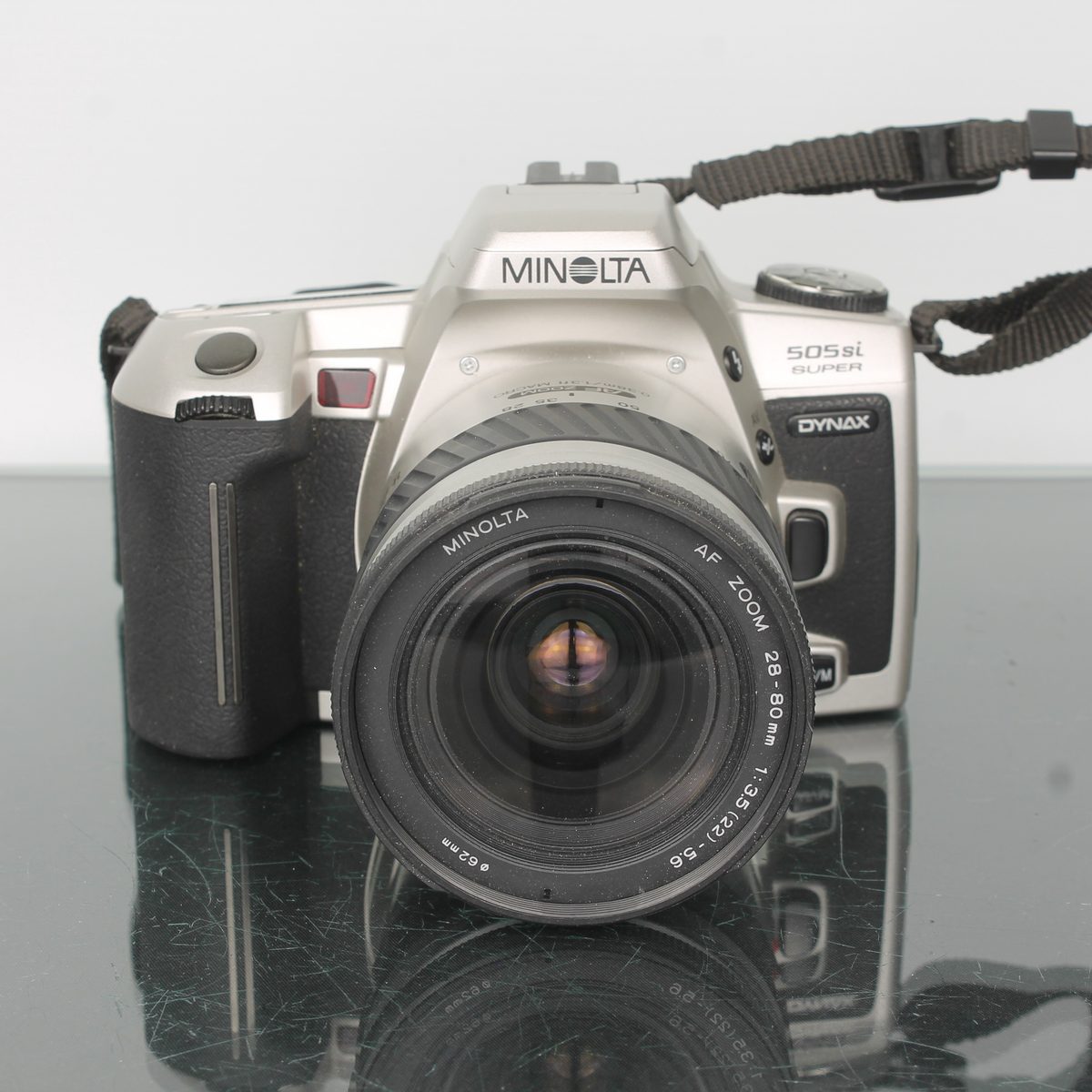 Minolta Dynax 505si Super Twin Zoom Kit
