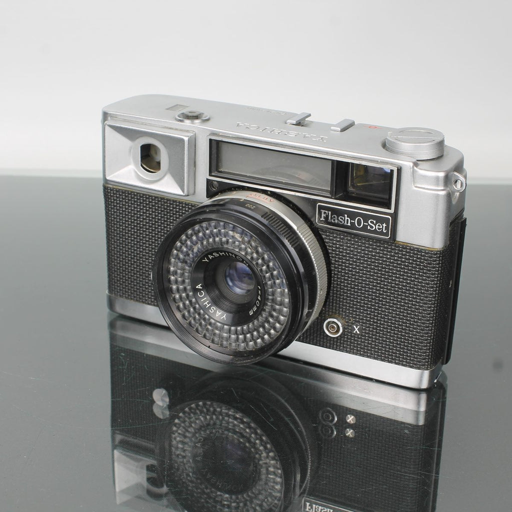 Yashica Flash-O-Set