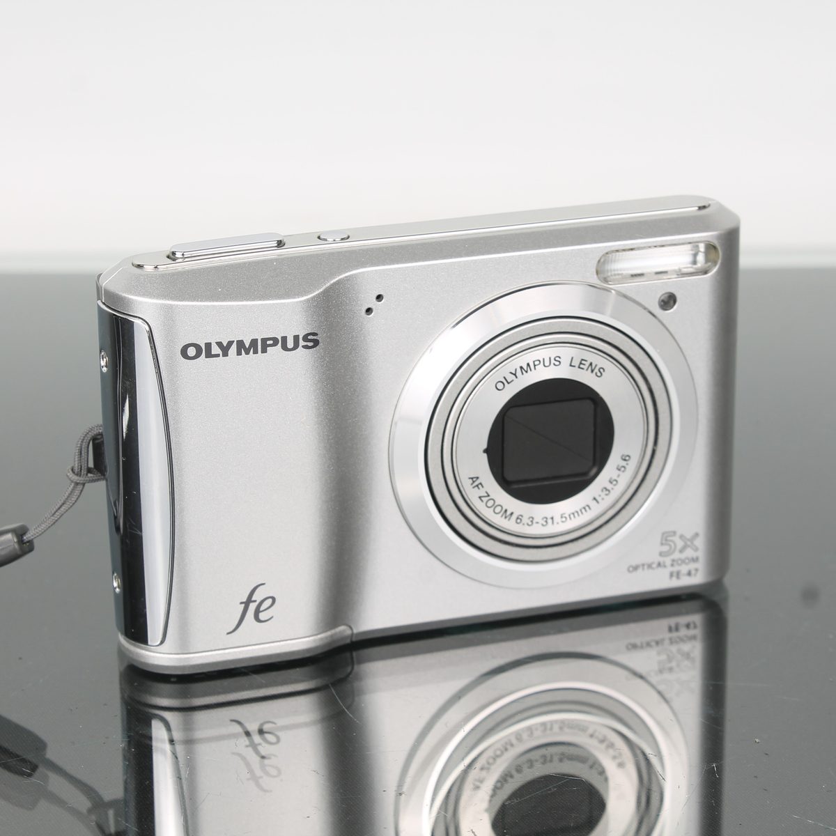 Olympus FE-47
