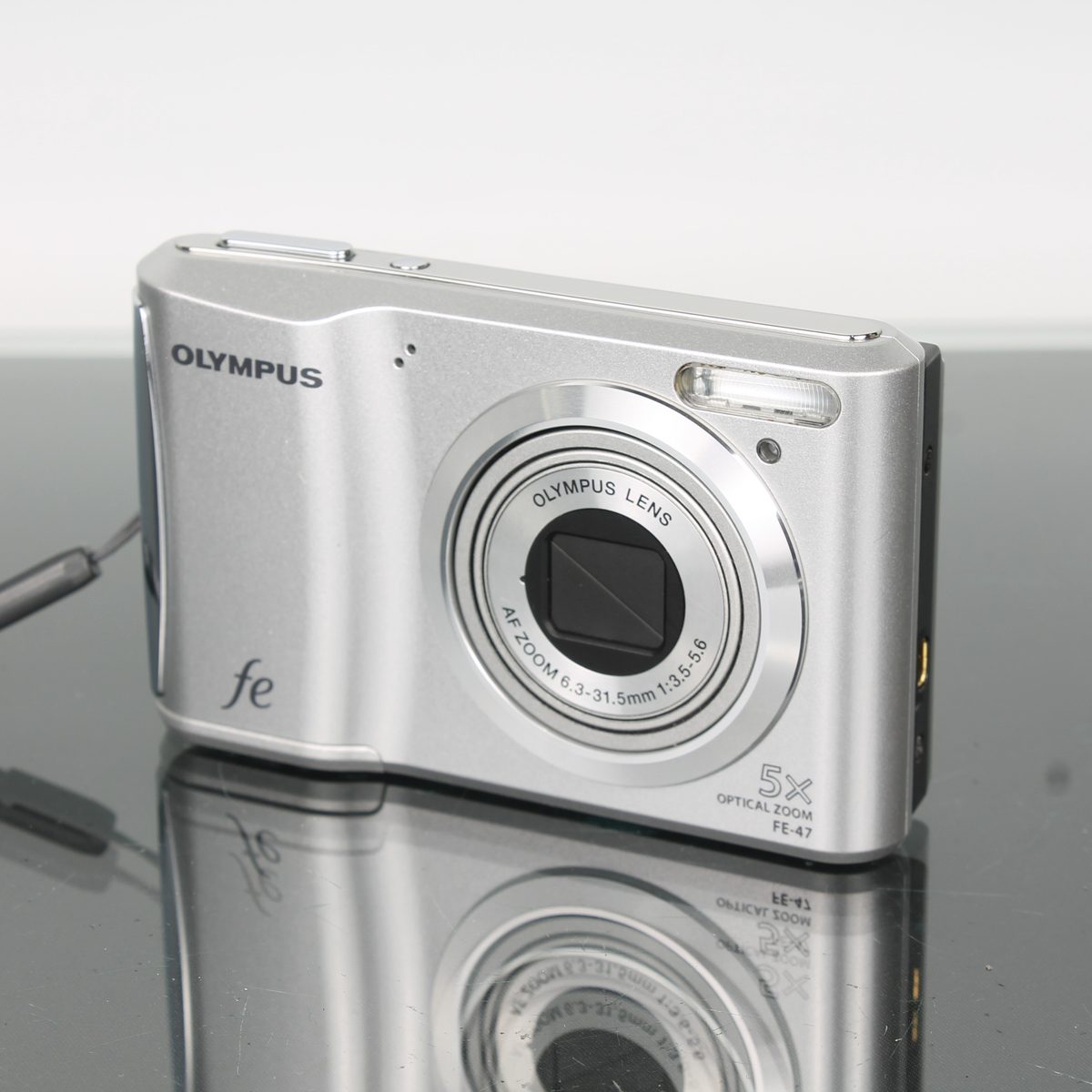 Olympus FE-47