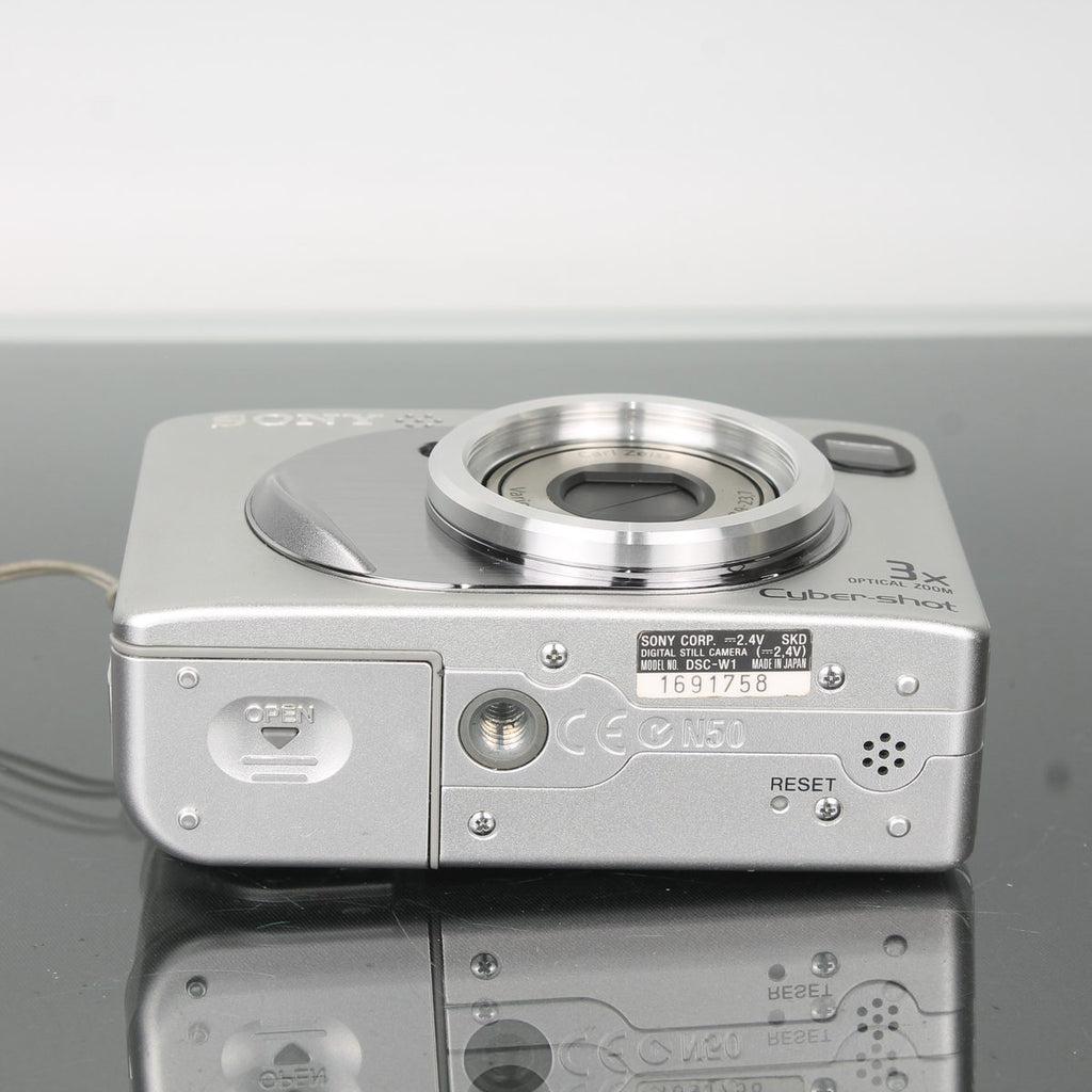 Sony DSC-W1