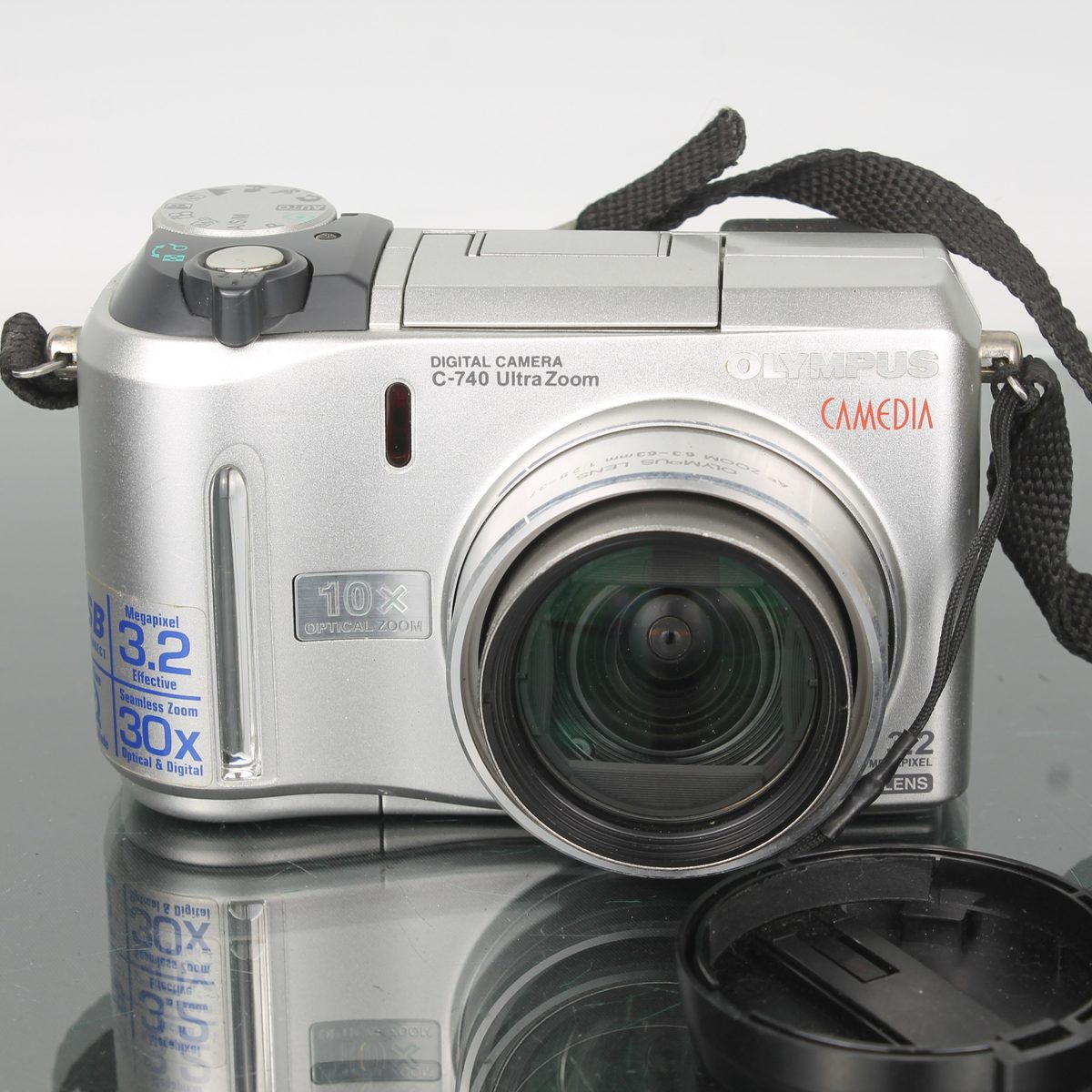 Olympus C-740 Ultra Zoom