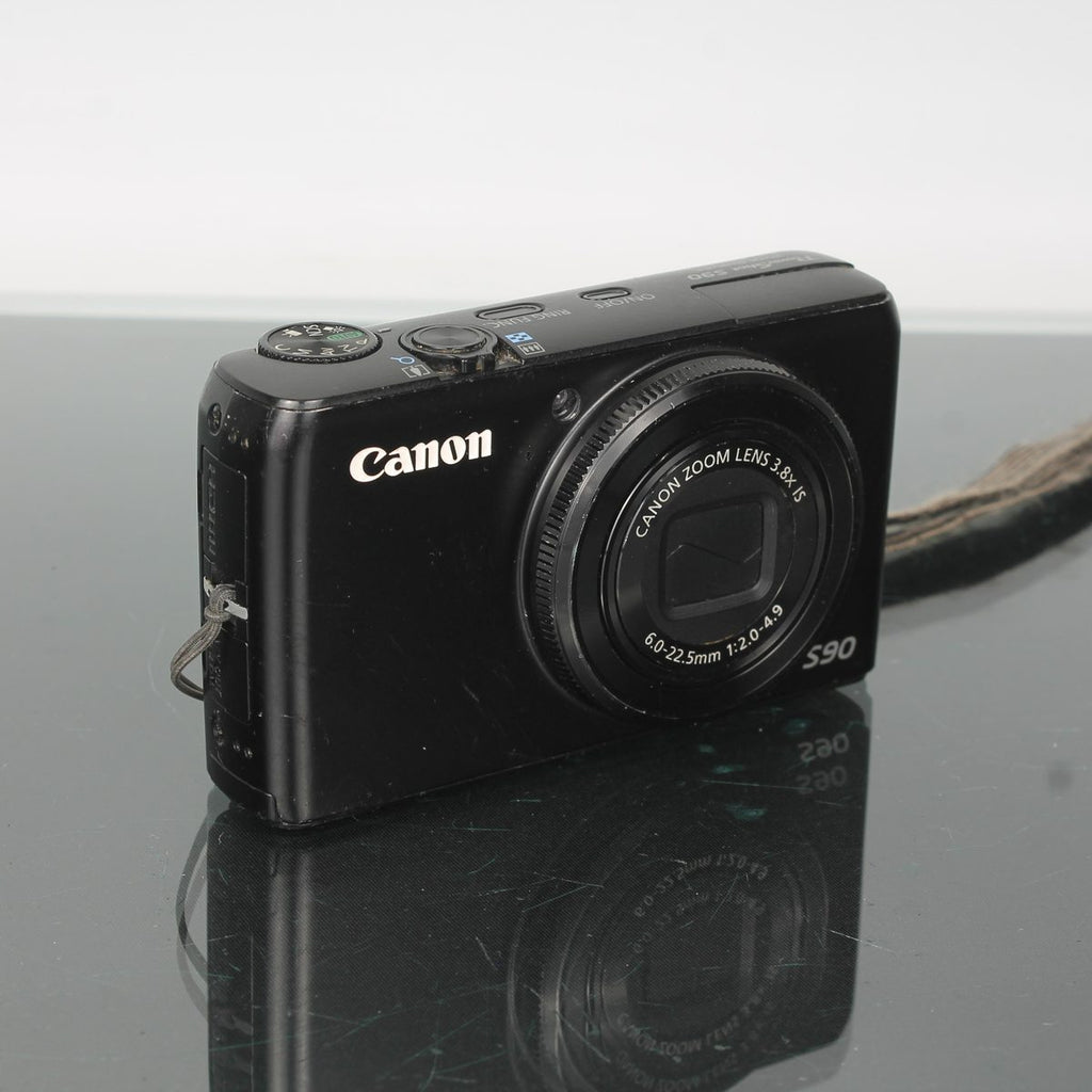 Canon PowerShot S90