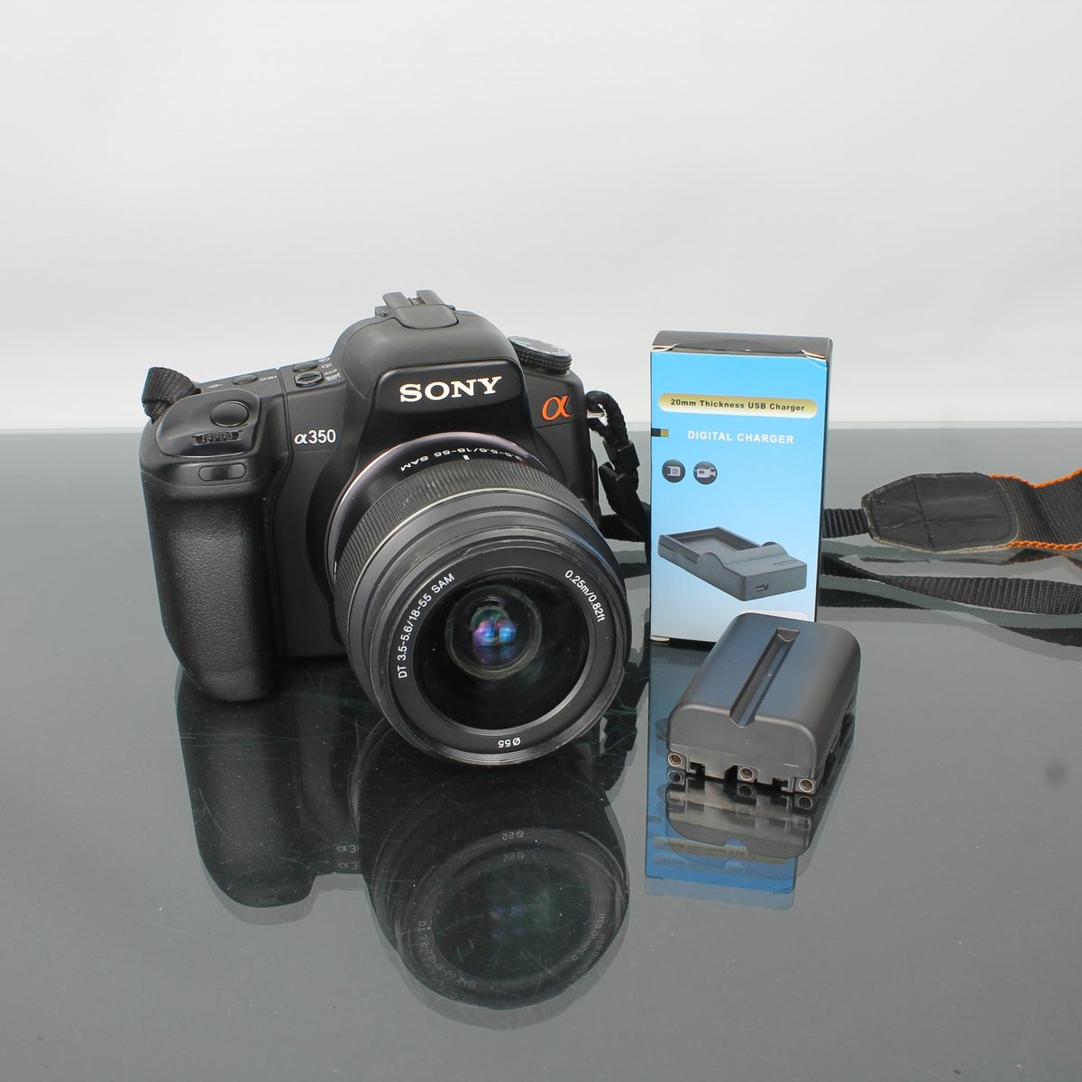Sony Alpha 350 + Sony SAL 1855