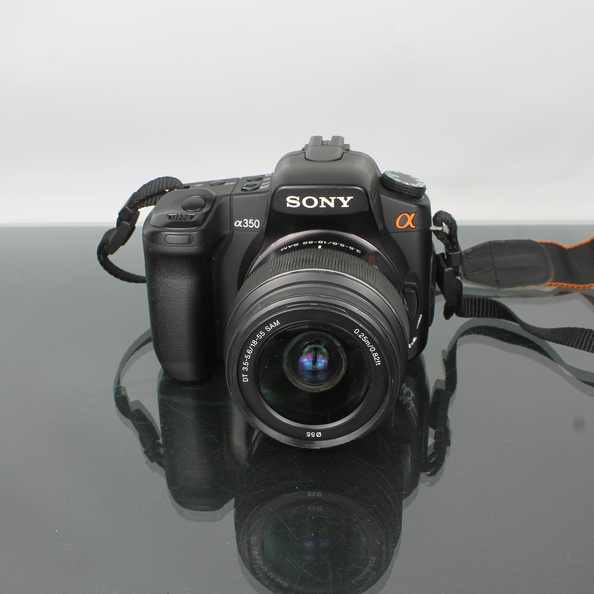 Sony Alpha 350 + Sony SAL 1855