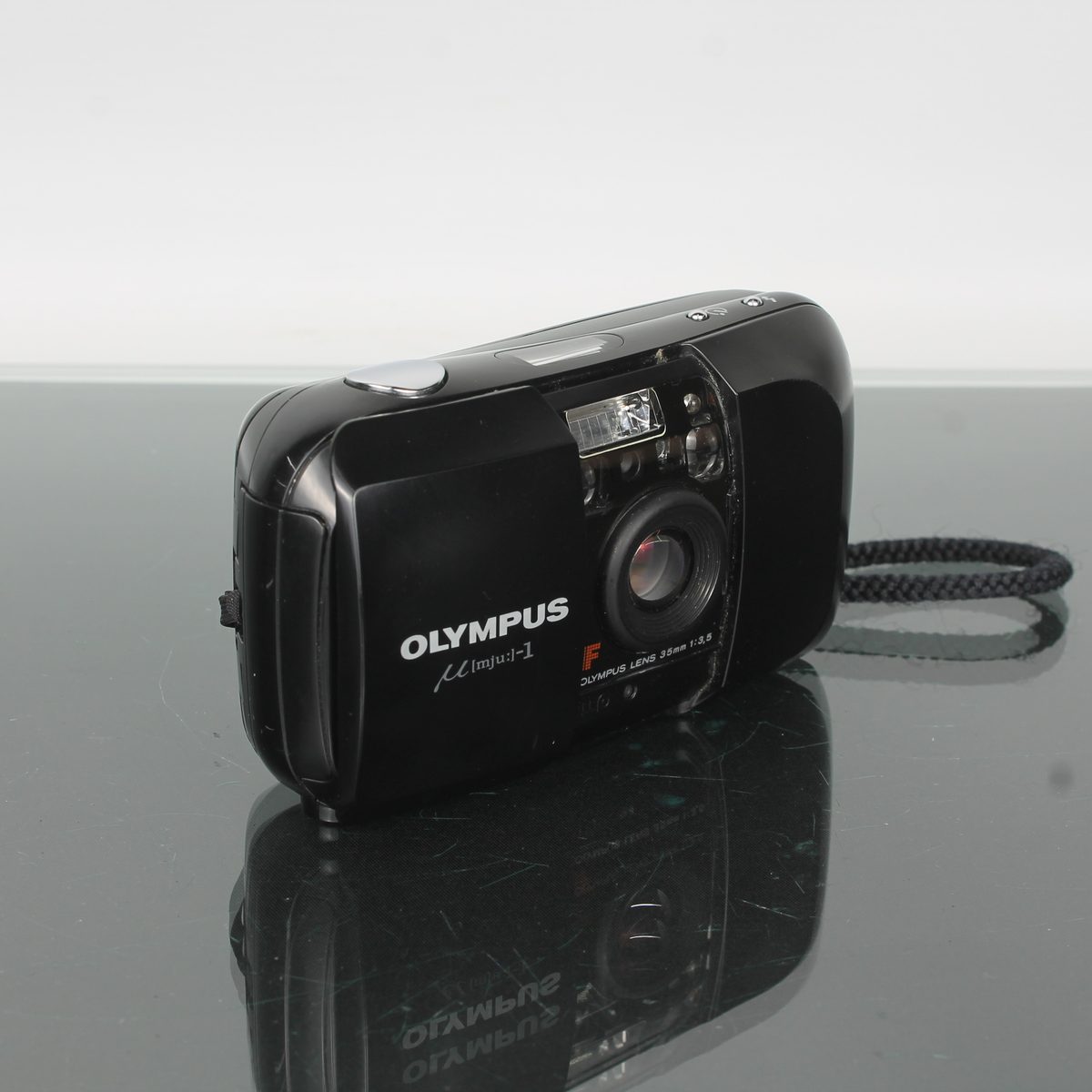 Olympus Mju: 1 35mm Point-and-Shoot Film Camera – Dutch|Thrift