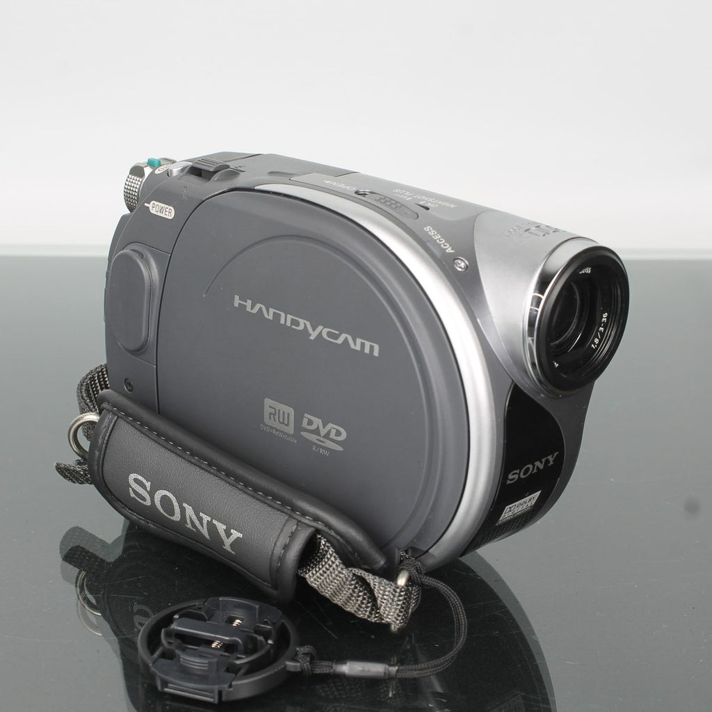 Sony Handycam DCR-DVD205