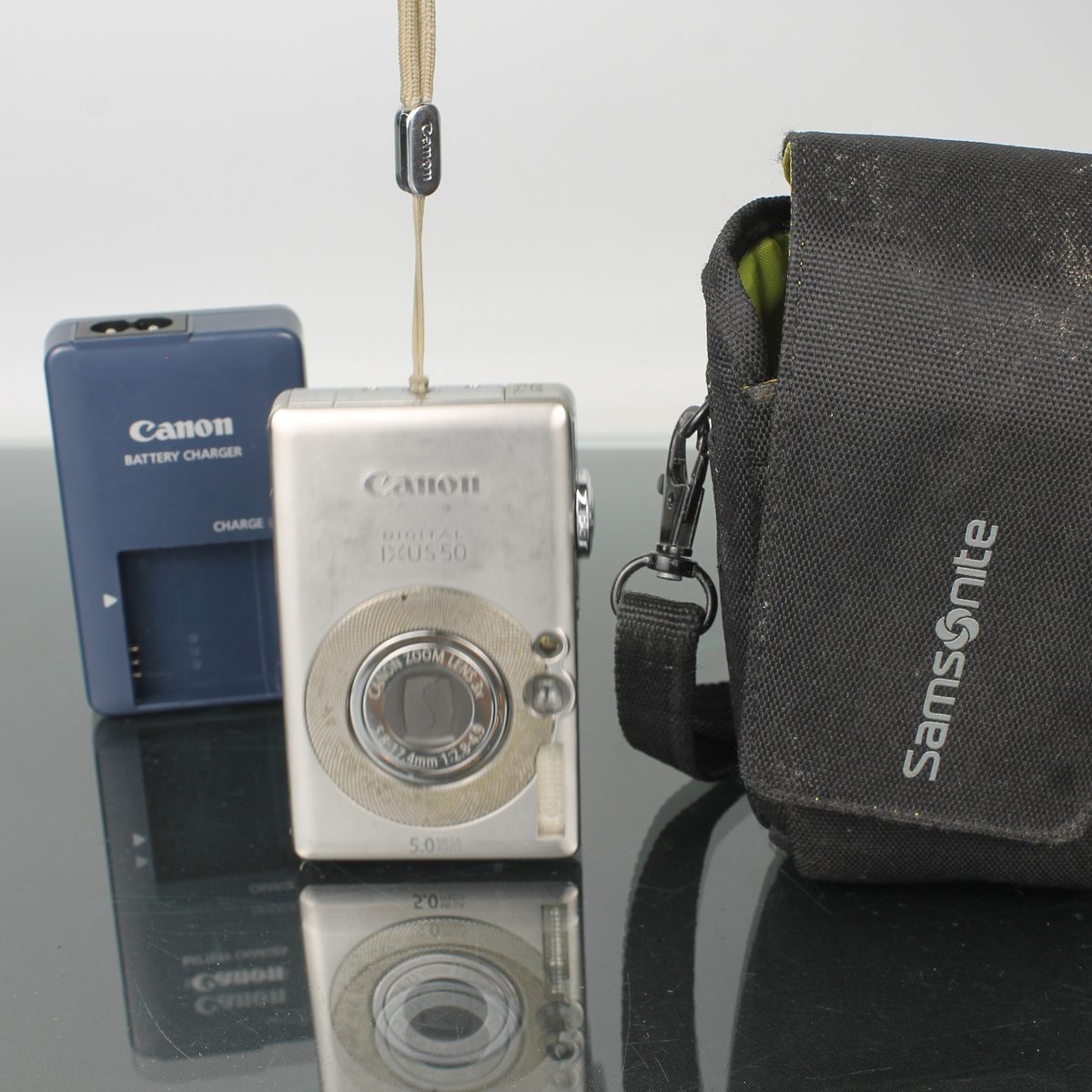 Canon Digital IXUS 50
