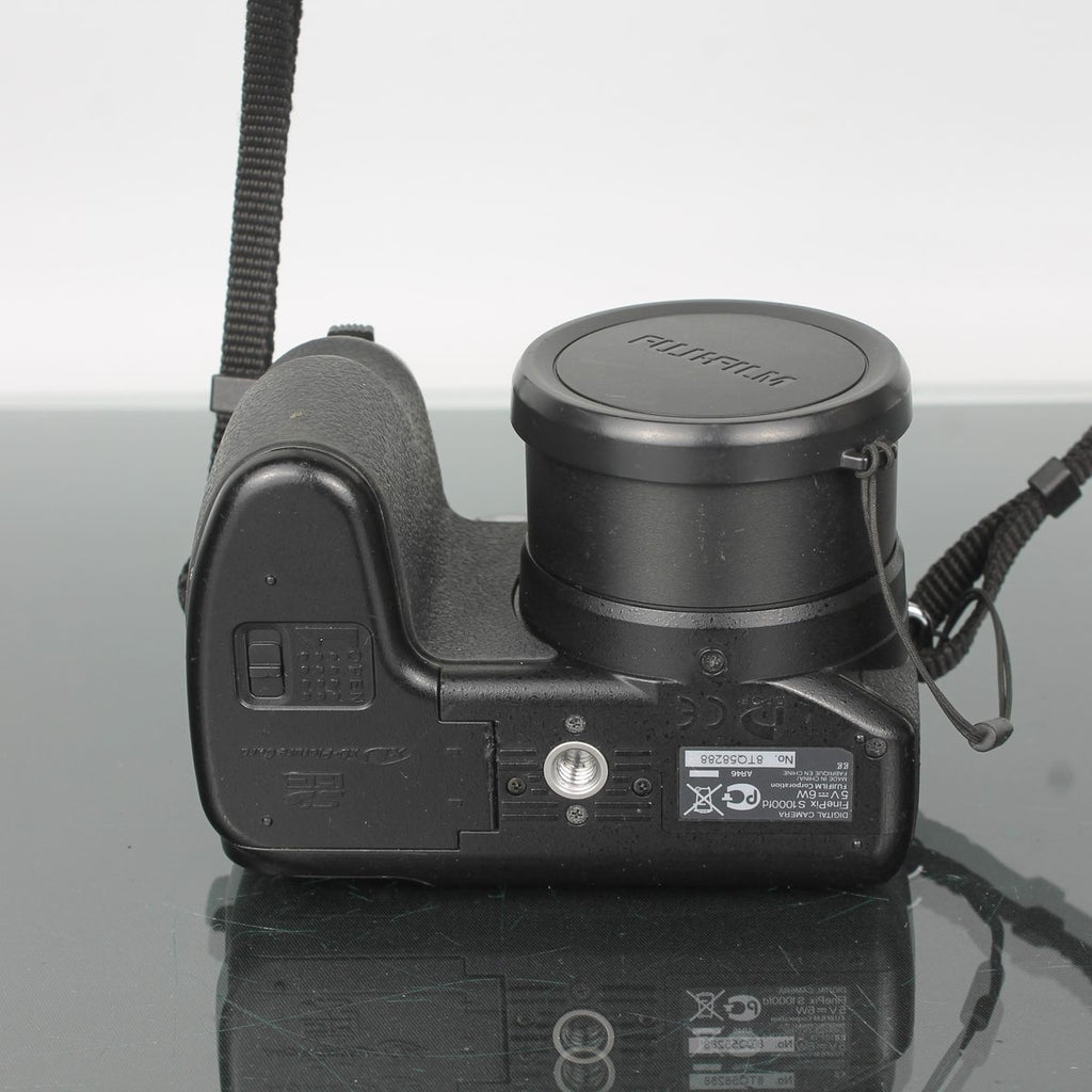 Fujifilm FinePix S1000