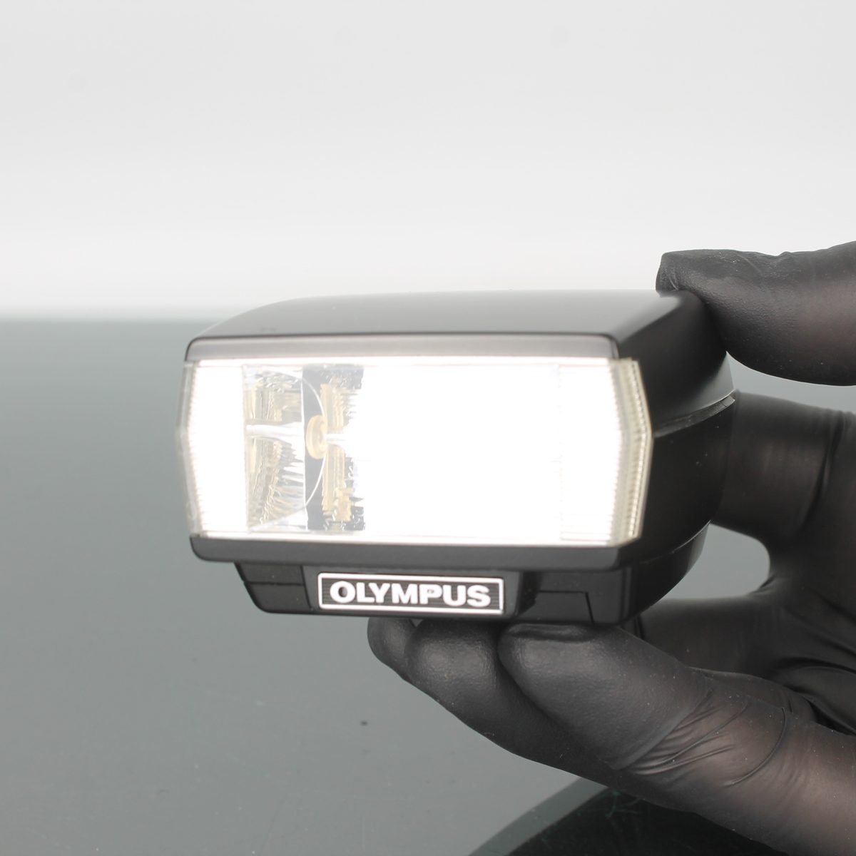 Olympus Electronic Flash T 20