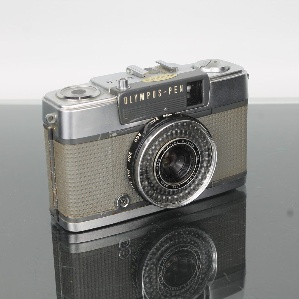 Olympus Pen EE-2