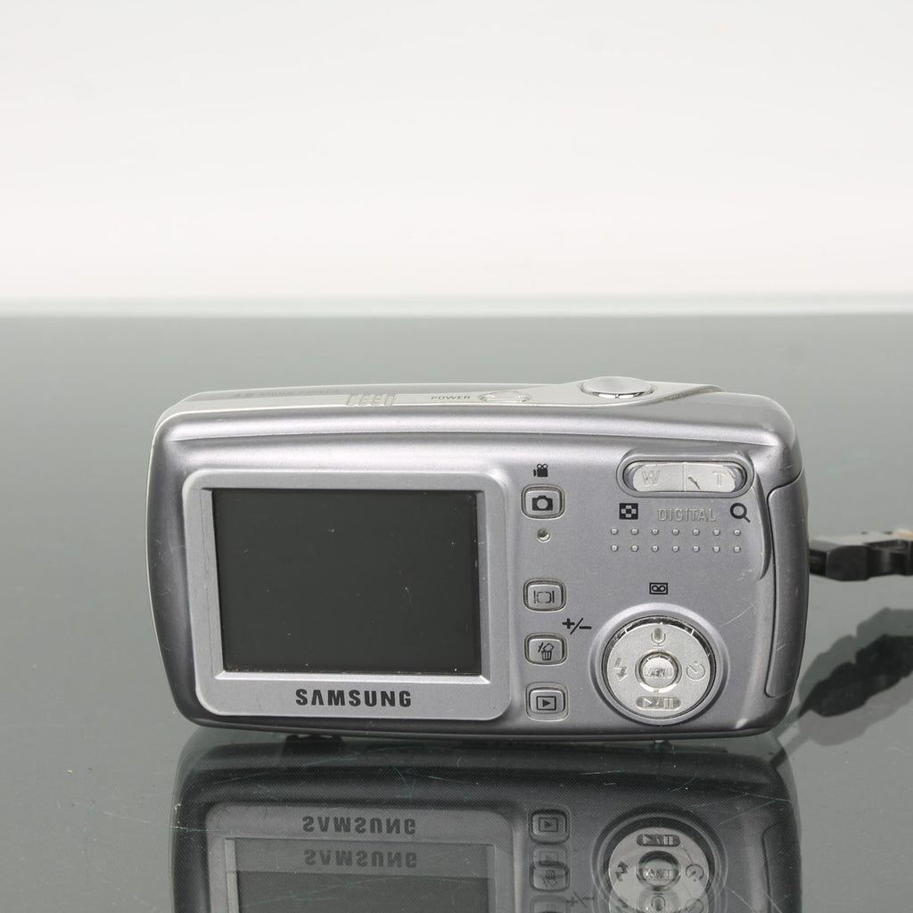 Samsung Digimax A402