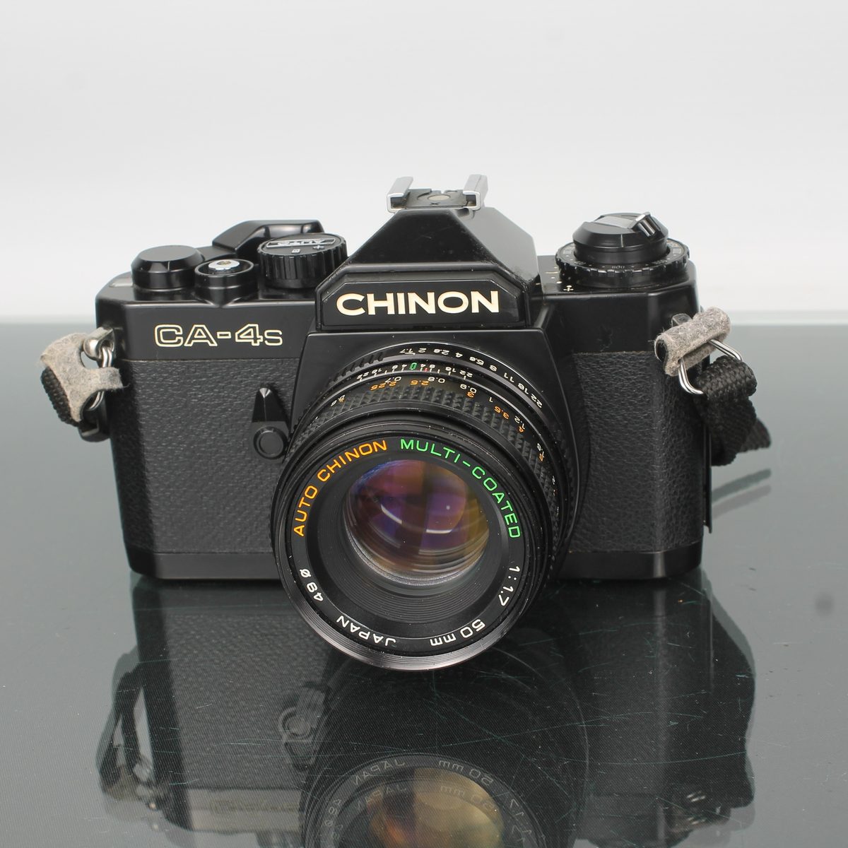 Chinon CA-4s + Auto Chinon 1:1.7 50mm