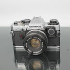 Olympus OM-10 + Olympus OM-System Auto-S 1:1.8 f=50mm