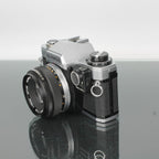 Olympus OM-10 + Olympus OM-System Auto-S 1:1.8 f=50mm