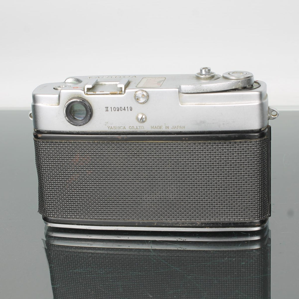 Yashica M-II