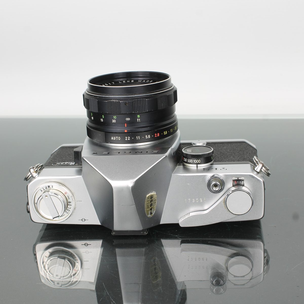 Ricoh Singlex TLS + Auto Rikenon 55mm f/2.8