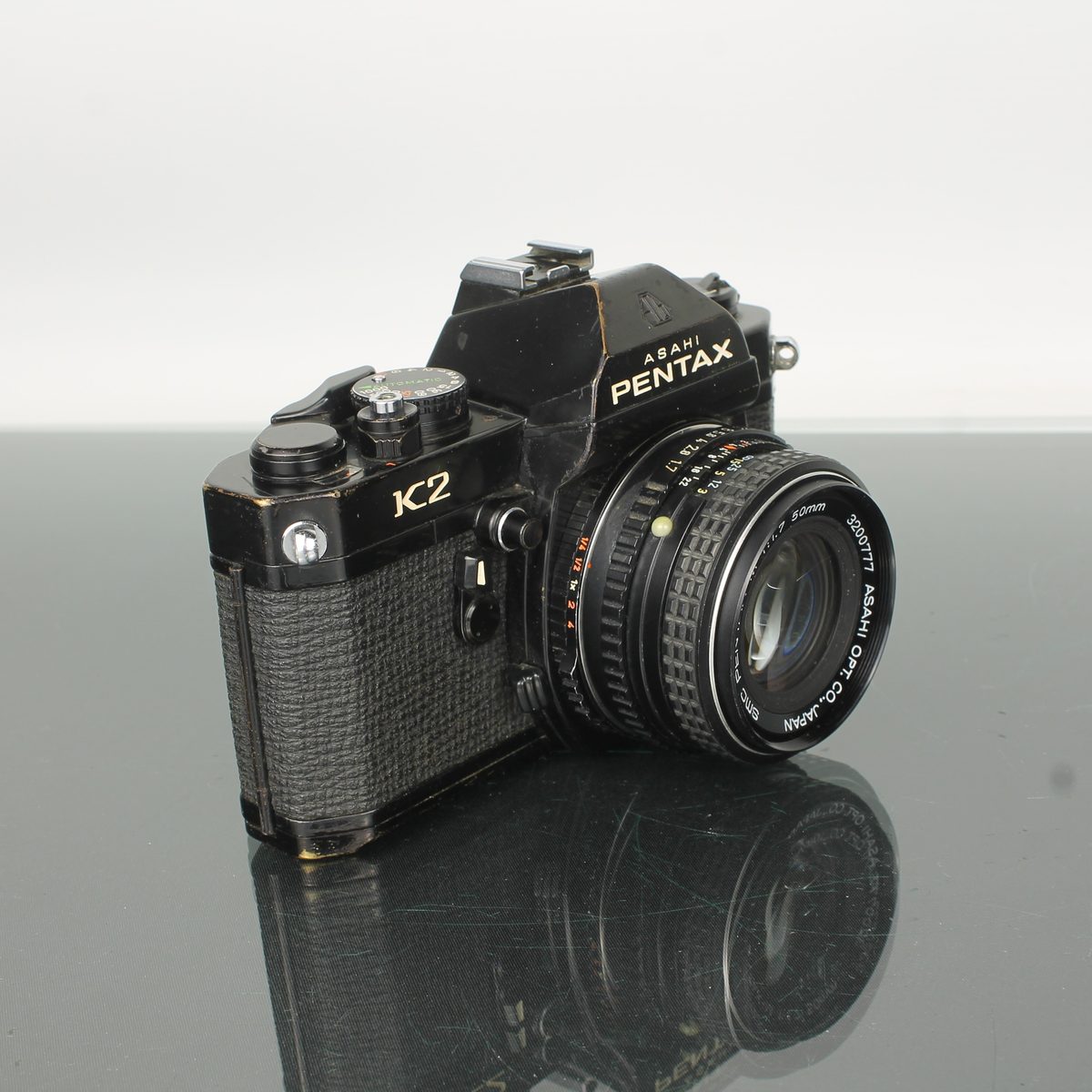 Asahi Pentax K2 + SMC Pentax-M 50mm f/1.7