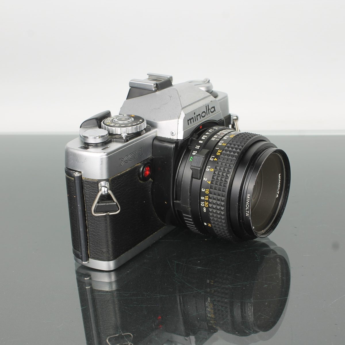 Minolta XG1 + MD 50mm 1:1.7