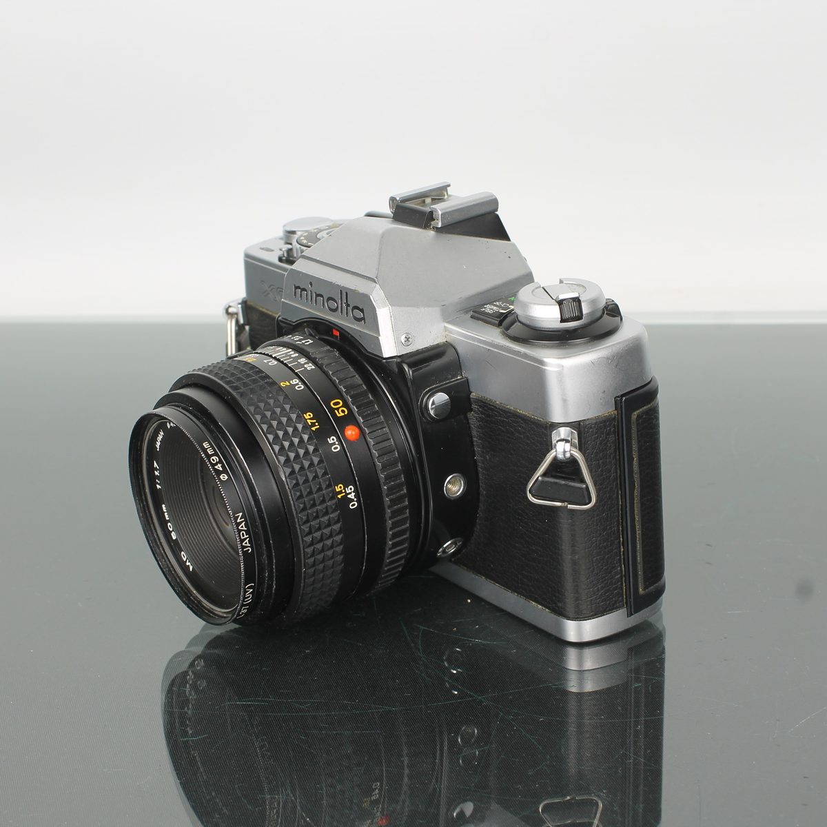 Minolta XG1 35mm Film SLR Camera Kit met MD 50mm f/1.7 Lens