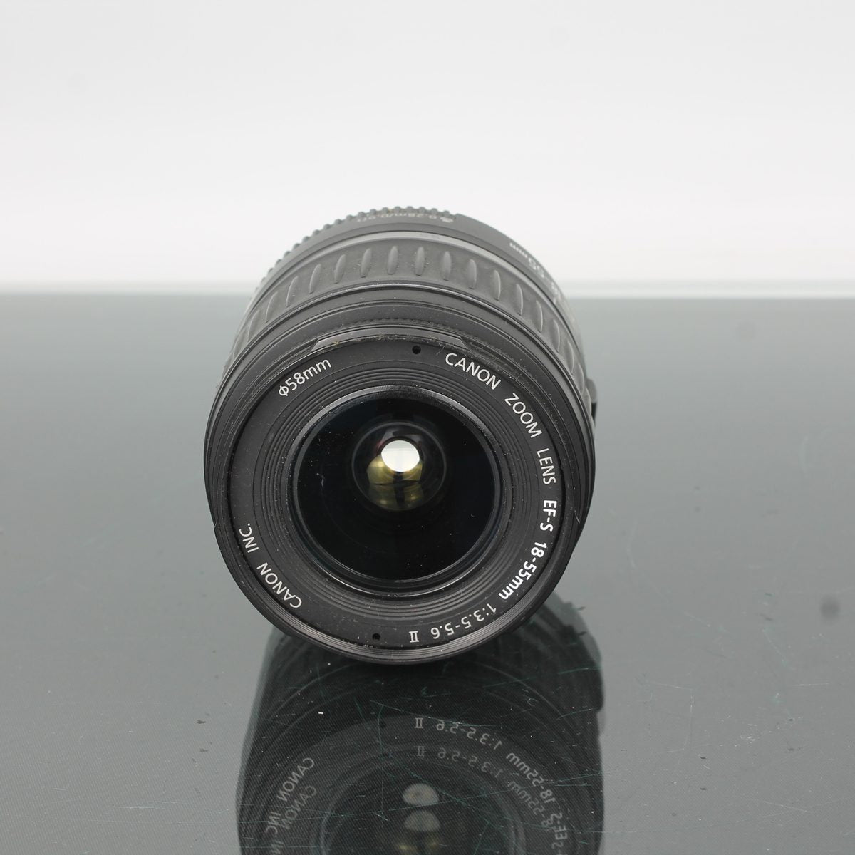 Canon Zoom Lens EF-S 18-55mm 1:3.5-5.6