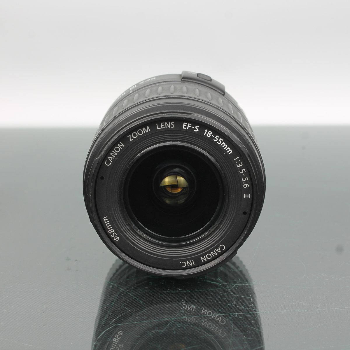 Objetivo Zoom Canon EF-S 18-55mm 1:3.5-5.6