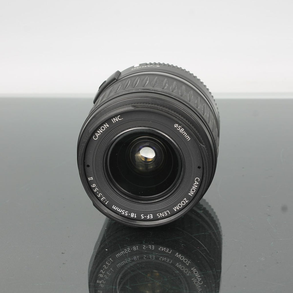 Canon EF-S 18-55mm f/3.5-5.6